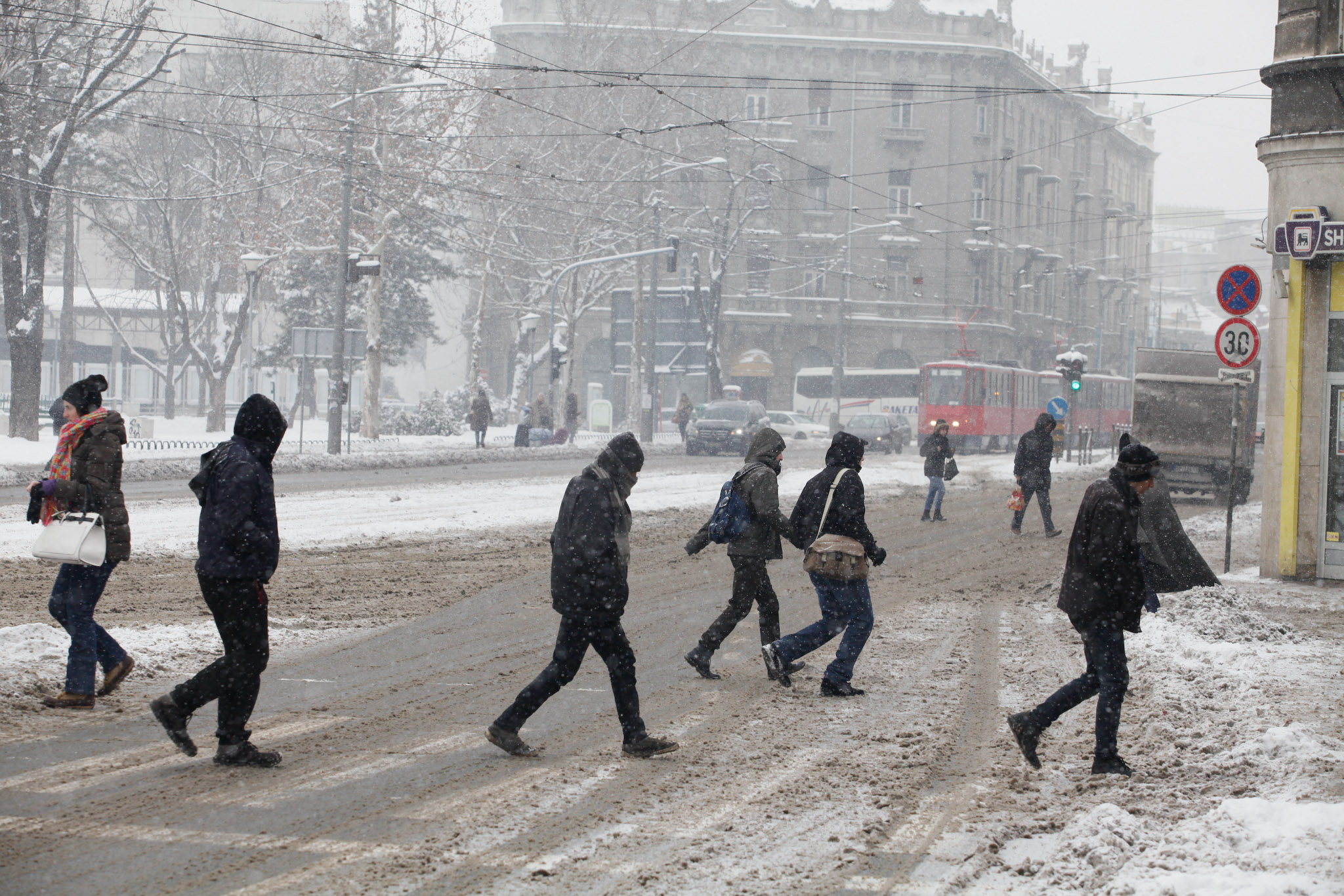 PONOVO PADA SNEG I TEK ĆE! Meteorolog Objavio Najnoviju Prognozu, STIŽE ...