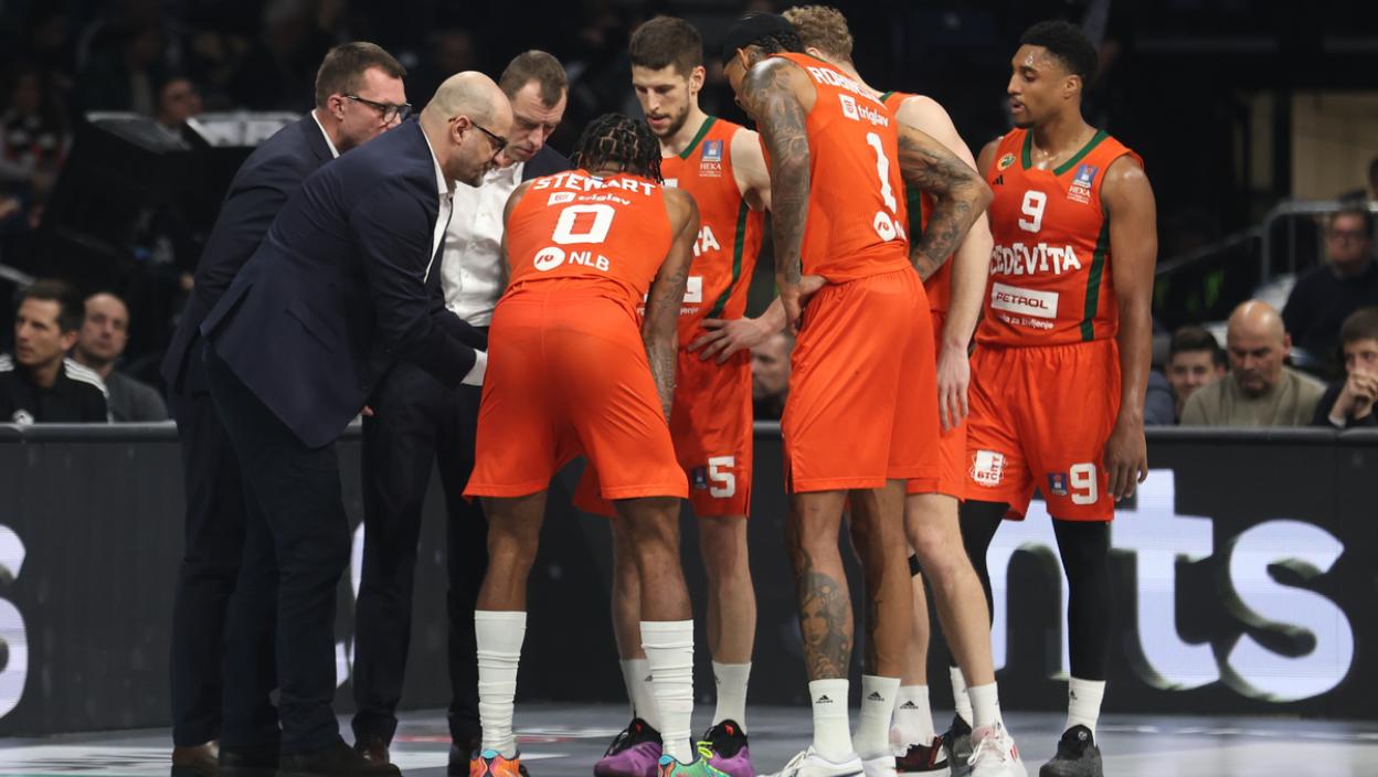 CEDEVITA U ČETVRTFINALU EVROKUPA: Ogromna pobeda "Zmajčeka" - pala ekipa Nenada Čanka