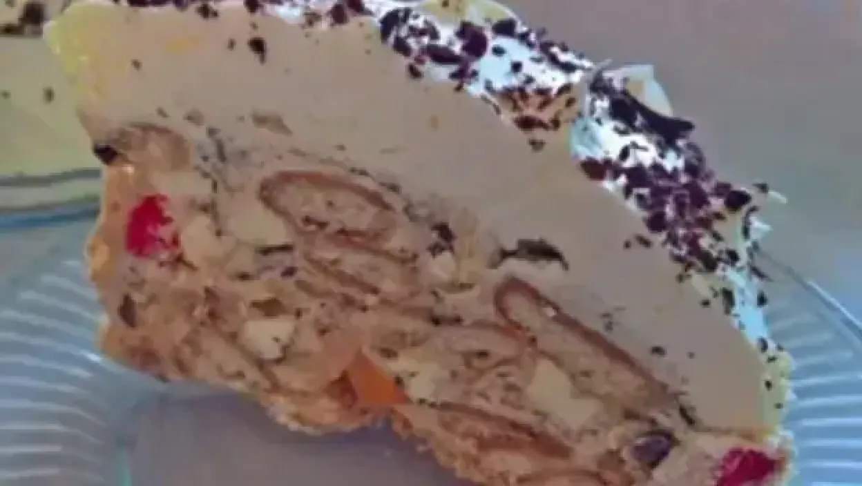 NAJBRŽA torta ikad, sve se ZAMESI u 1 posudi - Naseckaju se KREM BANANICE i doda keks, fantazija ukusa