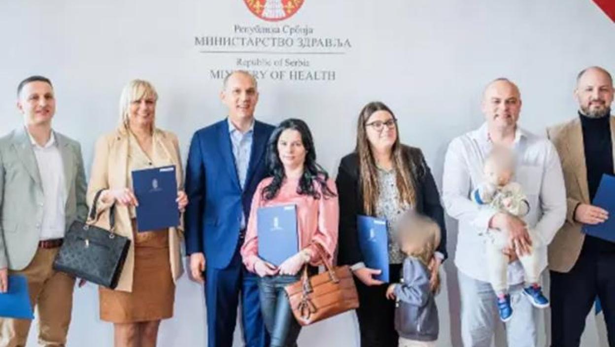 Ova stvar je PRESUDILA DA SE VRATI iz Pariza u Srbiju! Medicinska sestra iz Velike Plane otkrila sve o poslu i platama: Zablude o inostranstvu su razbijene