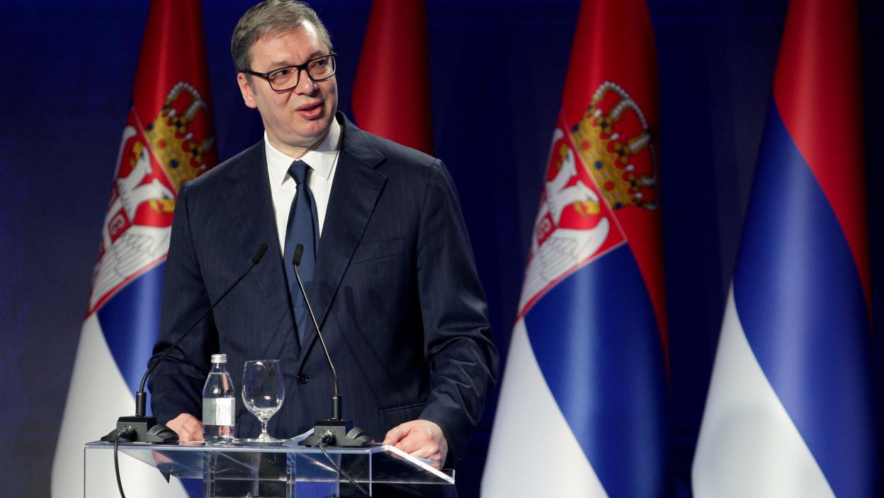 VUČIĆ ČESTITAO RAMAZAN VERNICIMA ISLAMSKE VEROISPOVESTI "Neka predstojeći dani budu inspiracija za činjenje dobrih dela, strpljenje i saosećanje"