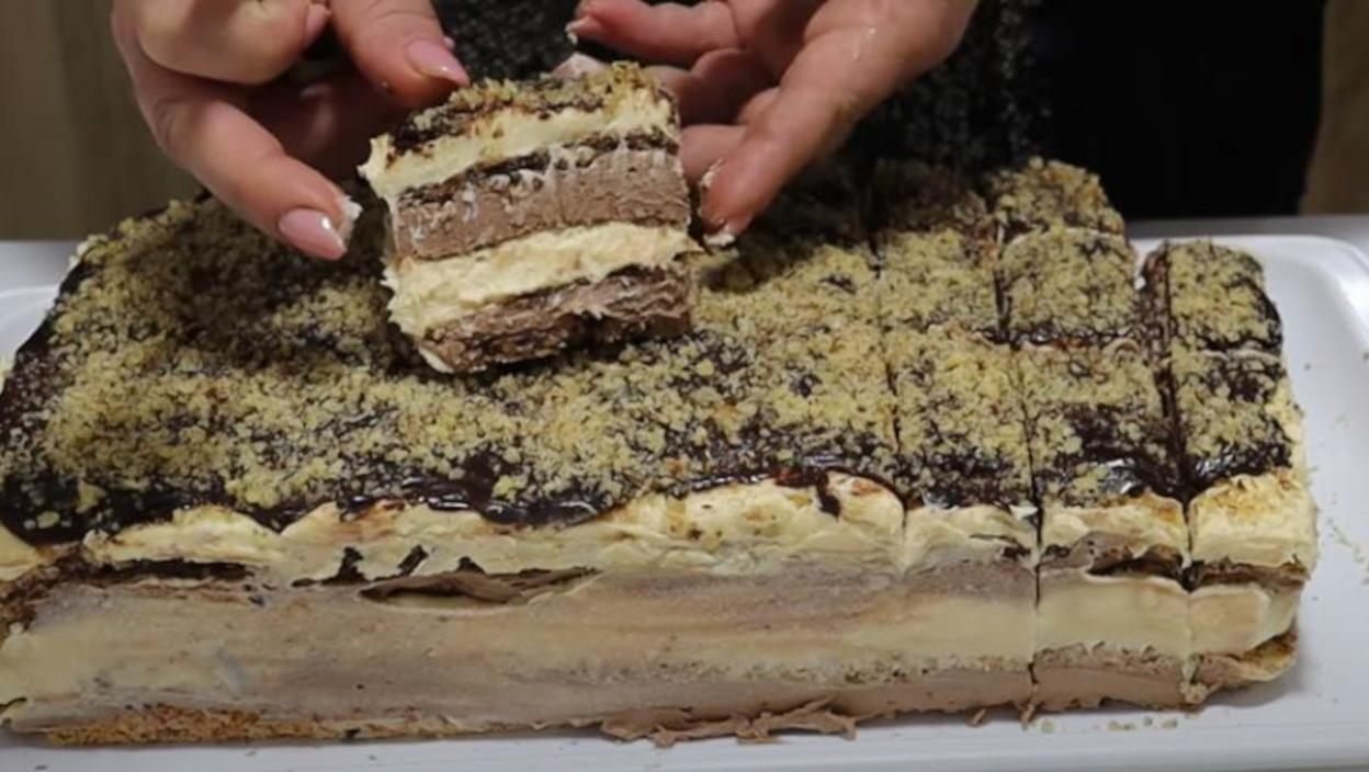 Recept za najukusnije BOEM KOCKE: Najlepši i najsočniji kolač sa orasima poput onog koji su pripremale naše bake