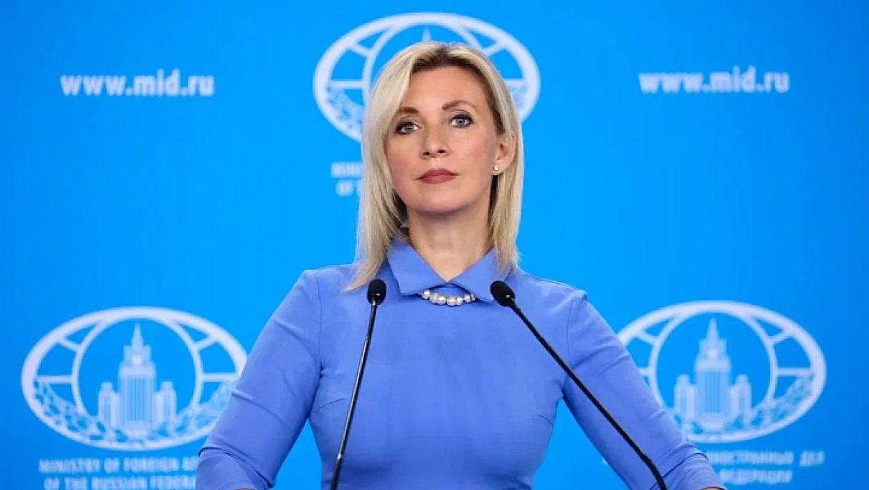 Zaharova: Izjava francuskog ministra odbrane je rasistička