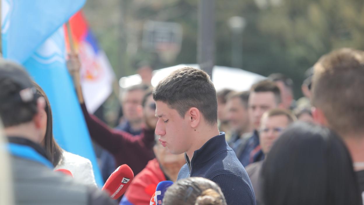 Ozbiljne pretnje smrću studentu Milošu Pavloviću, objavljen njegov broj telefona: "Misle da će tako da unište sve ovo..." (VIDEO)